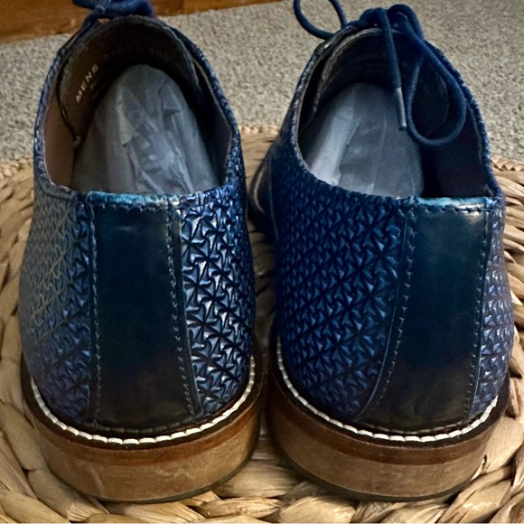Stacy Adams Mens Leather Dress Shoes in textured Blue color. Size 9 - Picture 7 of 12